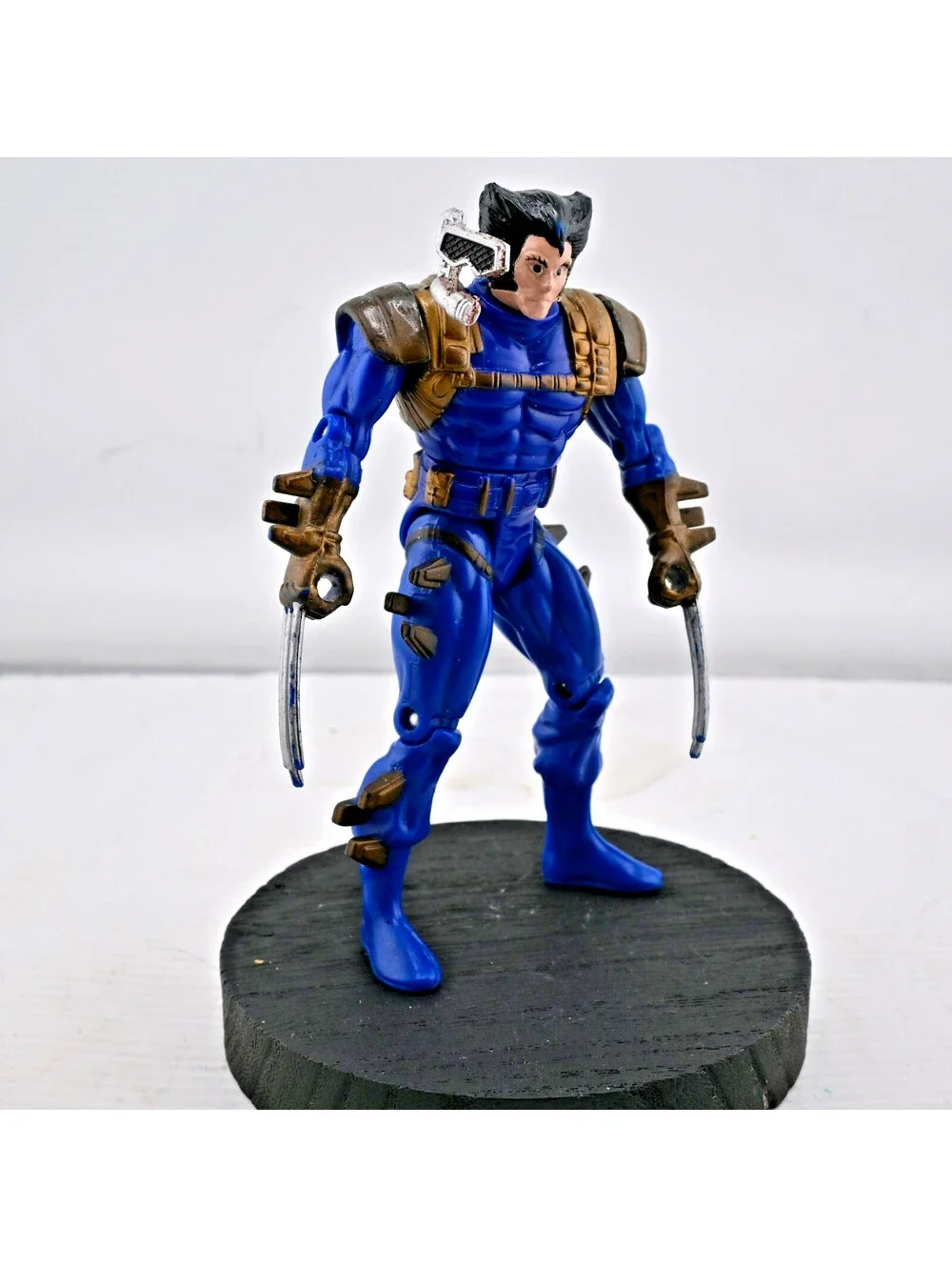 Wolverine Spy X-MEN Marvel Comics Toy Biz 1994 Action Figure